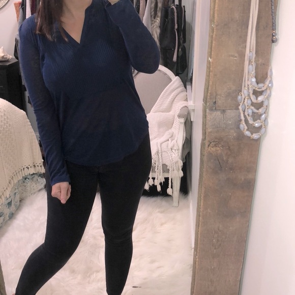 Nurture size small navy blue long sleeve top - Picture 1 of 3